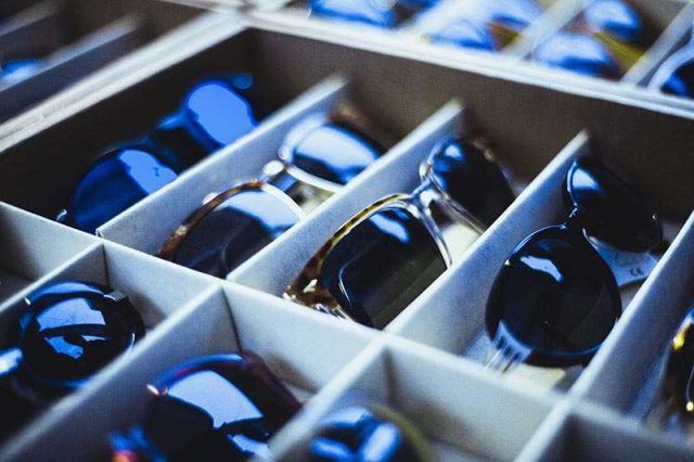 Normativa para vender gafas de sol en la farmacia